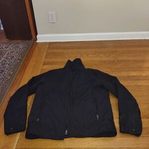 black lined winter jacket from gap size XS with additional pocket inside